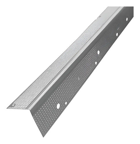 Esquinero Metálico Perforado 2.44ml Plateado